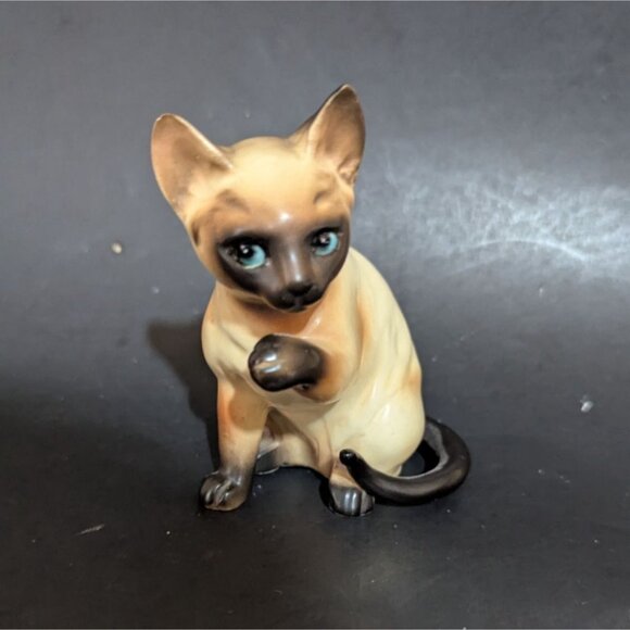 Vintage Lefton Siamese Cat Figurine Hand-Painted Ceramic 4.5" Japan Exclusive - Picture 6 of 10